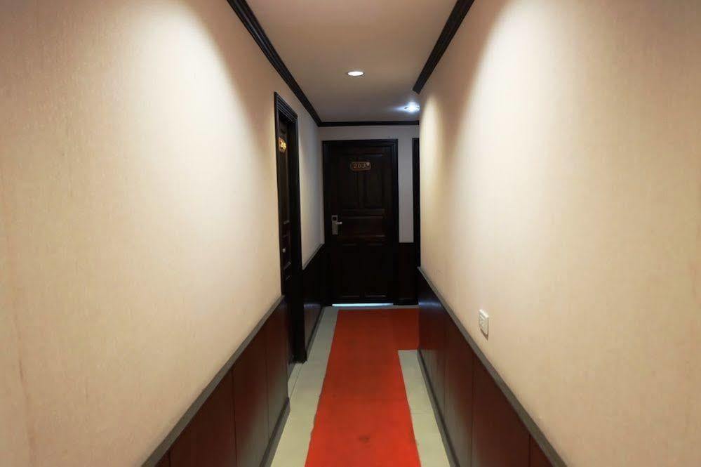 Everest Boutique Hotel Bangkok Exteriér fotografie